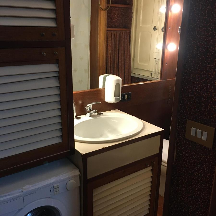 Casuzza Casa Vacanze Palermo Exteriör bild