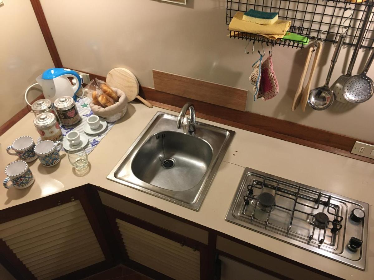 Casuzza Casa Vacanze Palermo Exteriör bild