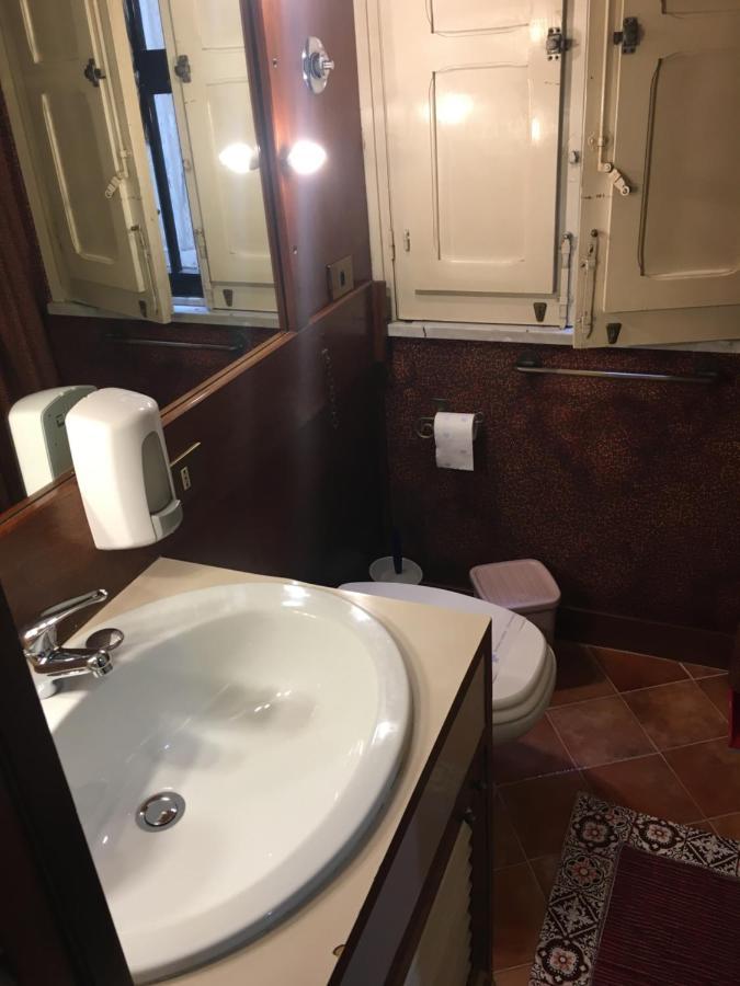 Casuzza Casa Vacanze Palermo Exteriör bild