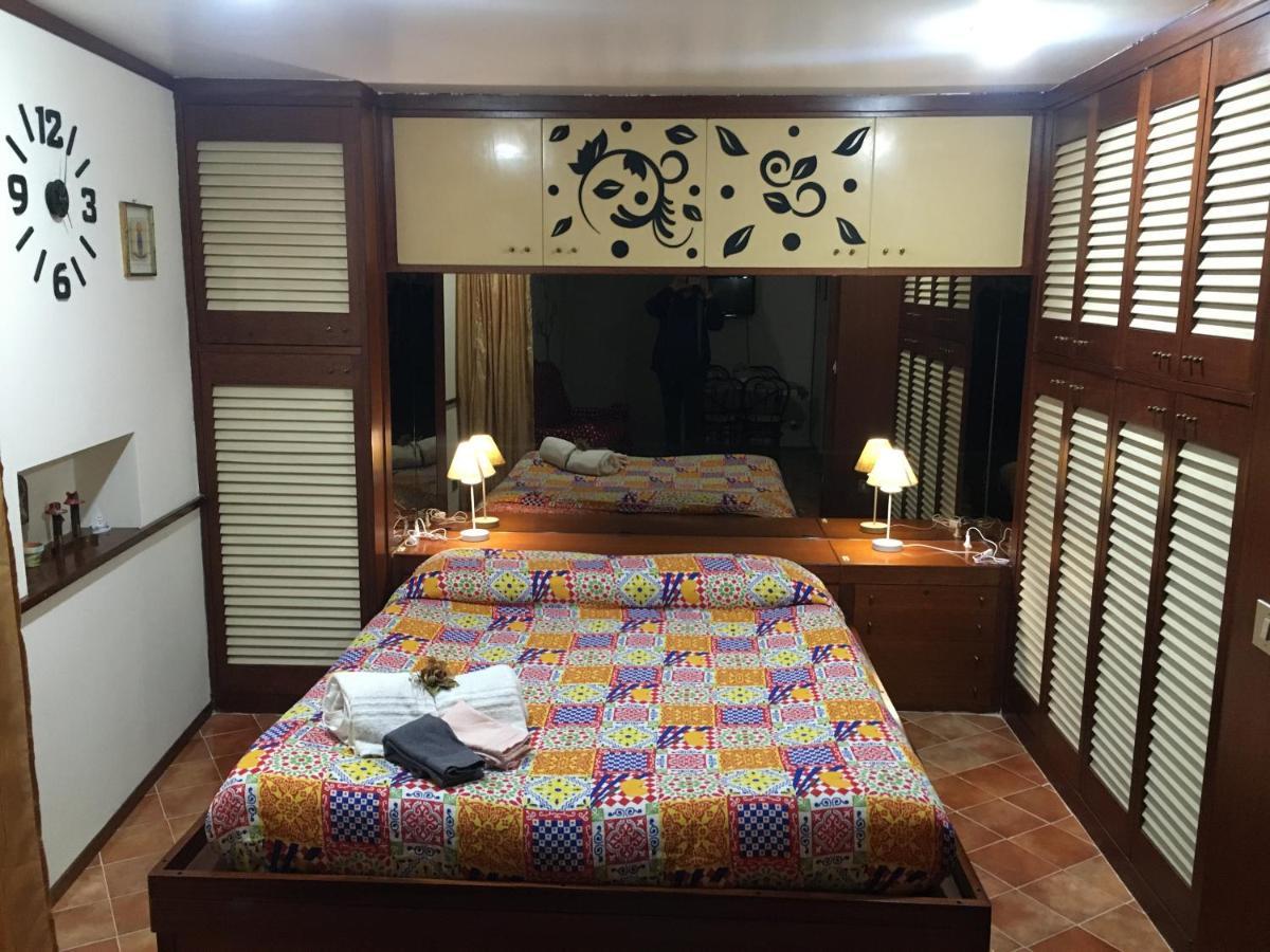Casuzza Casa Vacanze Palermo Exteriör bild