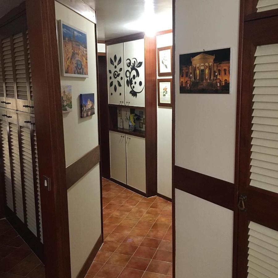 Casuzza Casa Vacanze Palermo Exteriör bild